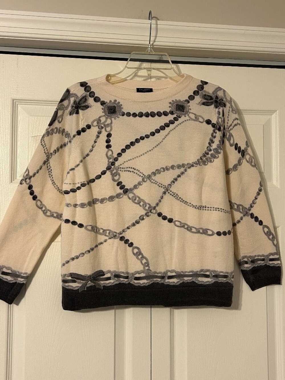 TALBOTS Sz LP Ivory & Gray Chain-Link & Bead Graphic 100% Merino Wool Sweater